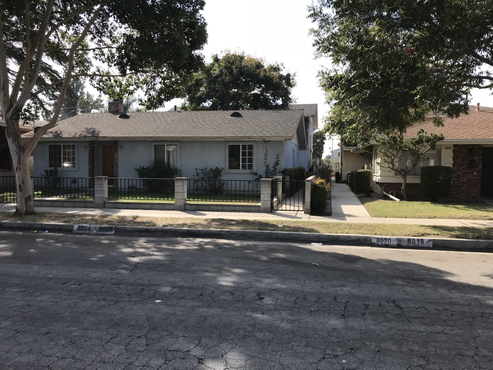 8026 Comolette St, Downey, CA 90242 Duplex for Sale
